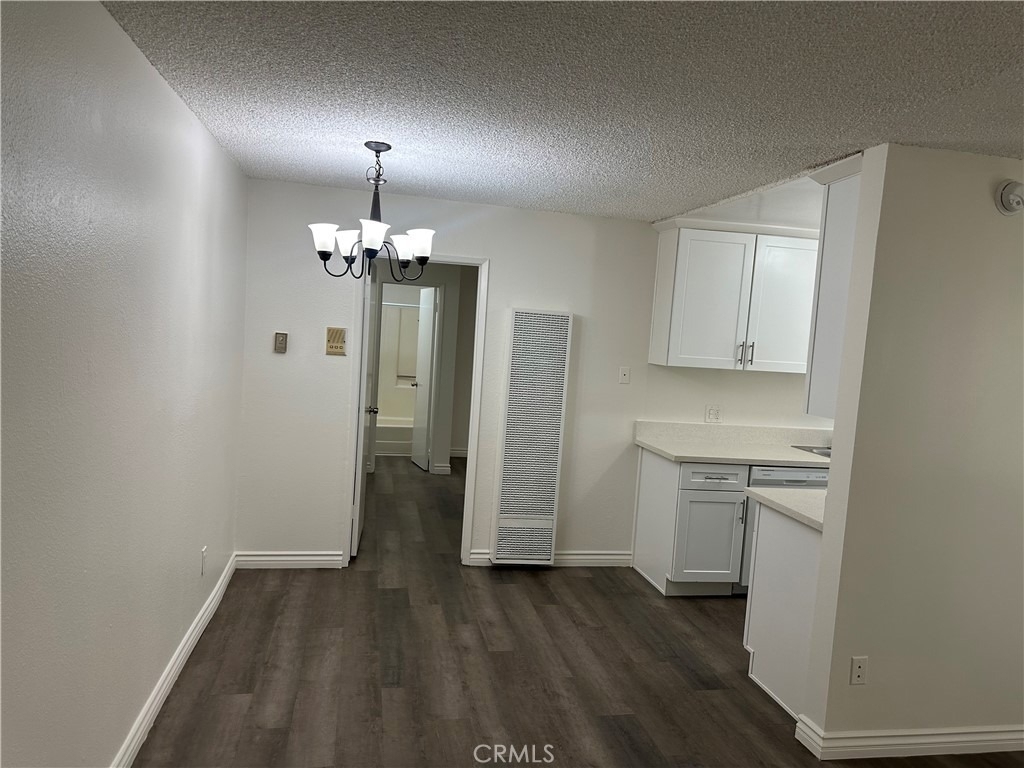 7055 Etiwanda Avenue - Photo 3