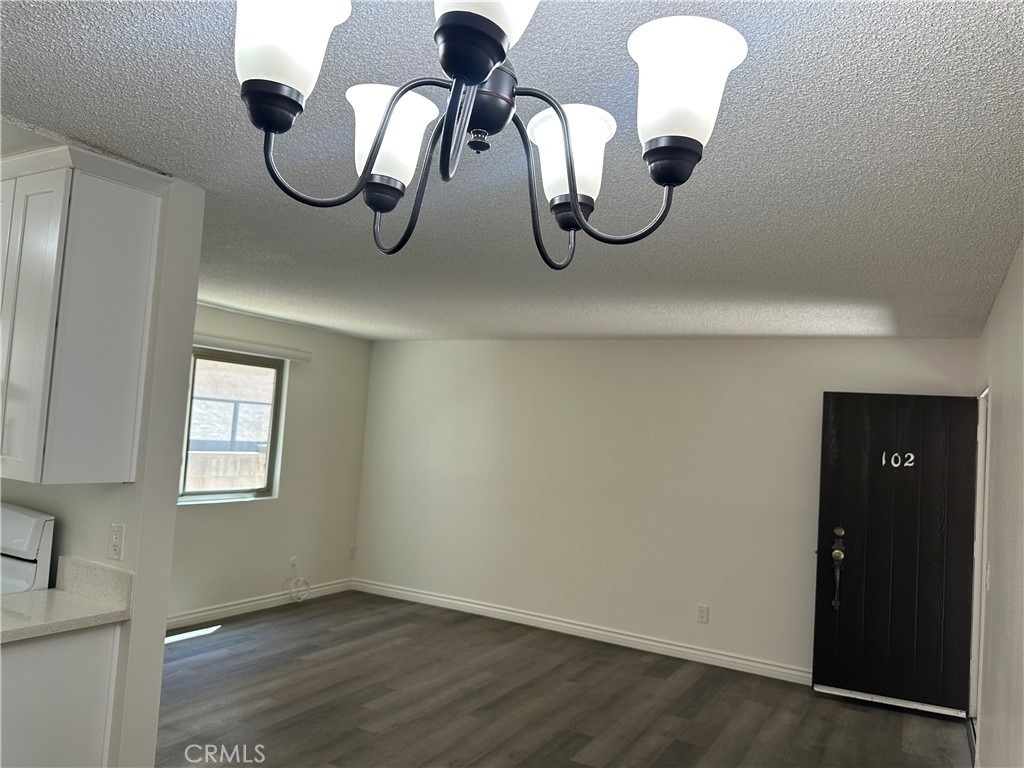 7055 Etiwanda Avenue - Photo 4