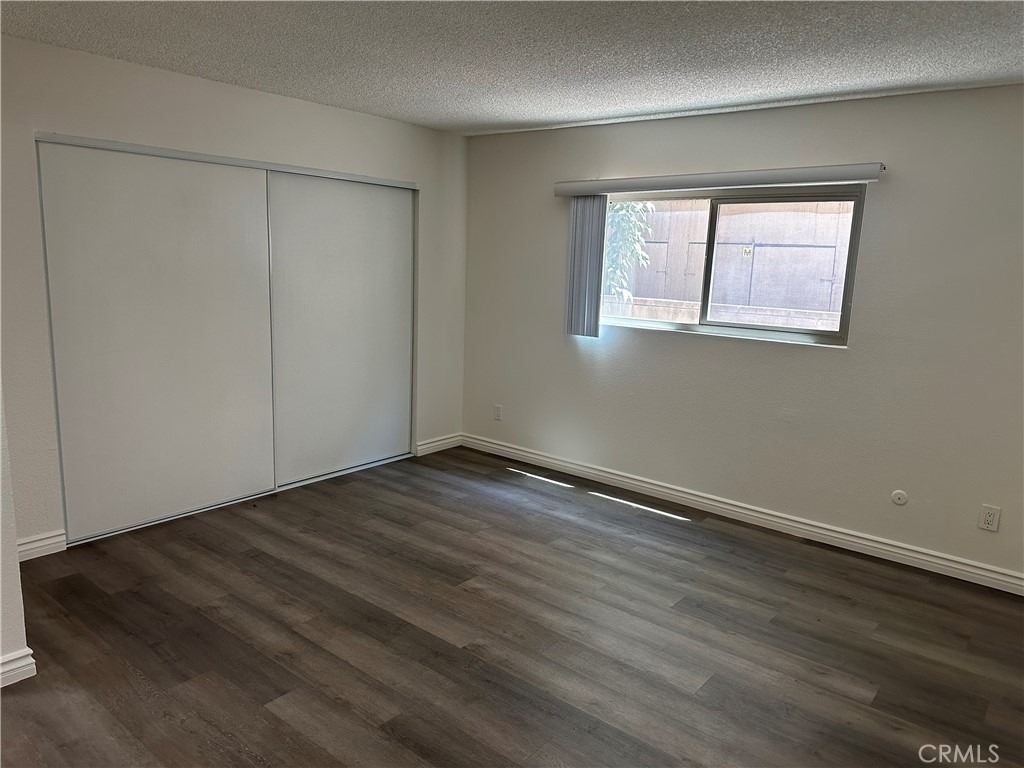7055 Etiwanda Avenue - Photo 8