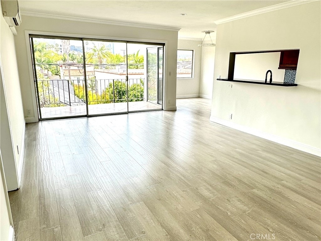 423 S Rexford Drive - Photo 8