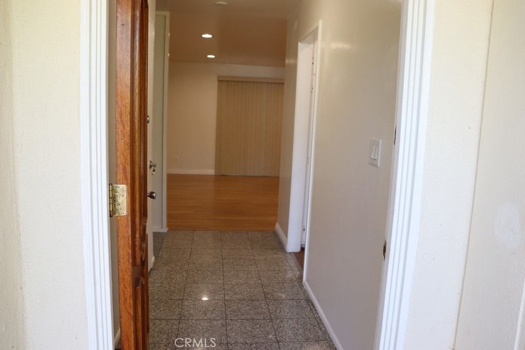 18616 Lassen Street - Photo 12