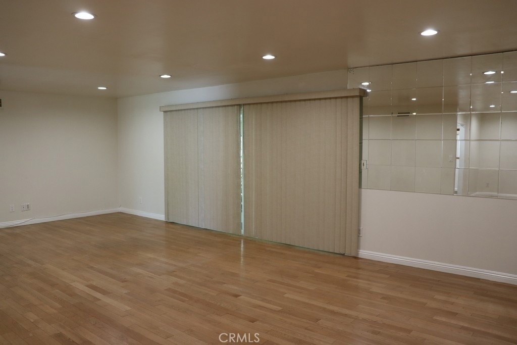 18616 Lassen Street - Photo 10