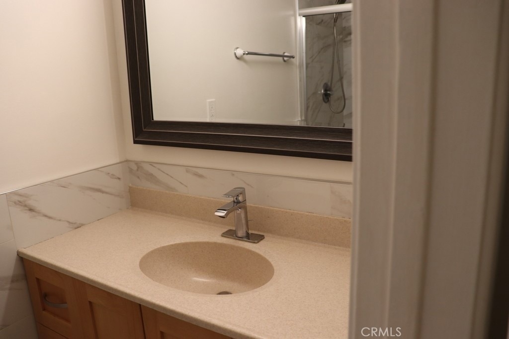 18616 Lassen Street - Photo 21