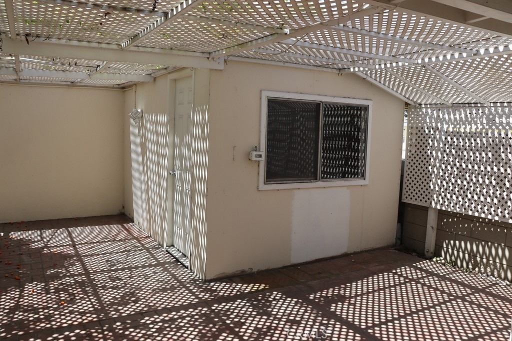 18616 Lassen Street - Photo 27