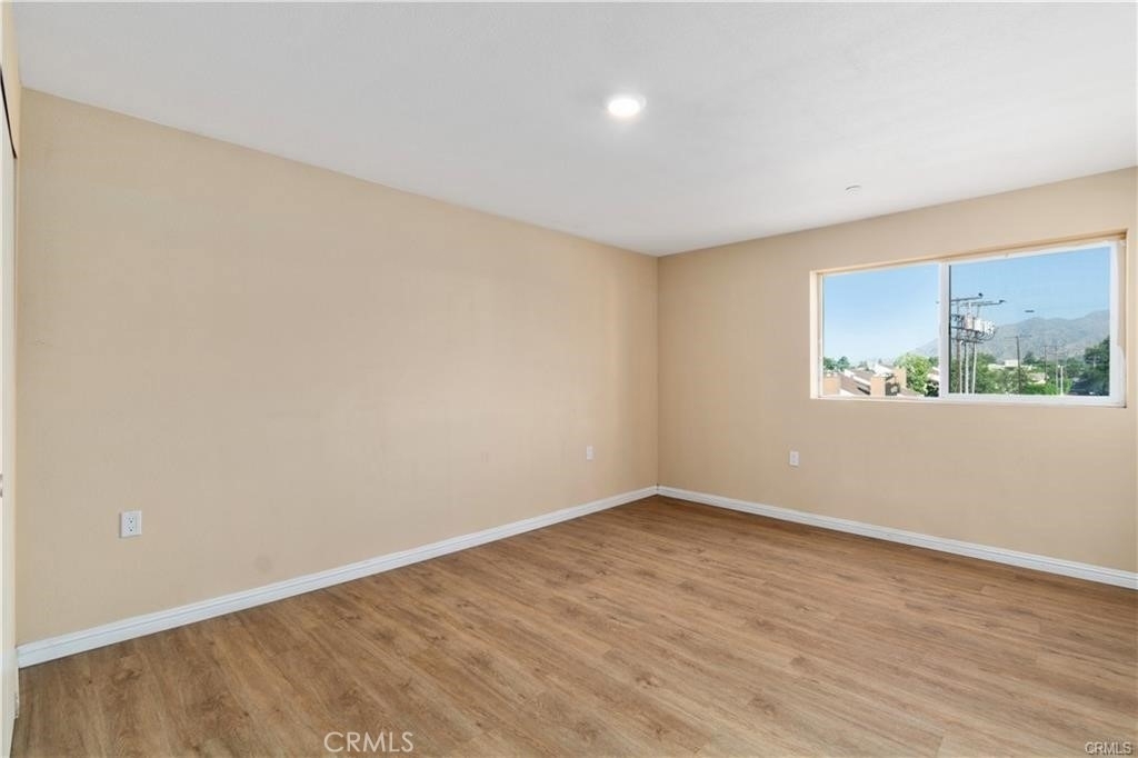 13710 Foothill - Photo 10
