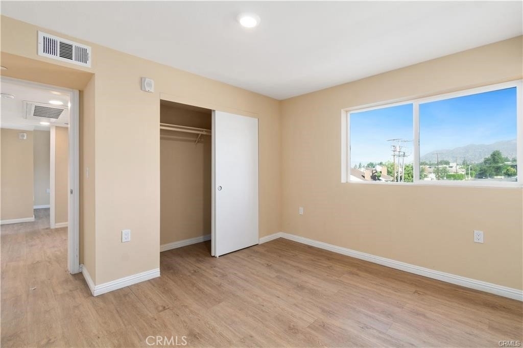 13710 Foothill - Photo 17
