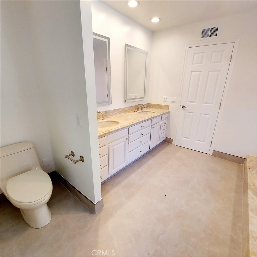 16545 Park Lane Circle - Photo 19