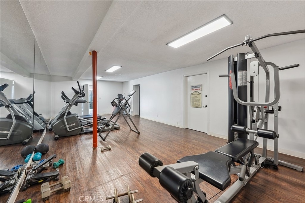 3649 Emerald Street - Photo 14