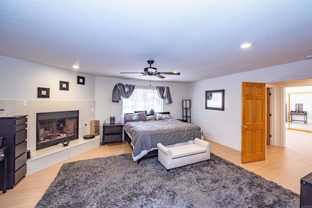 2715 S Centre City Parkway - Photo 36