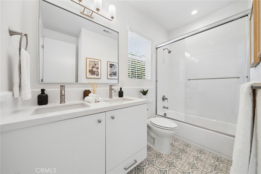 374 Hamilton St - Photo 11