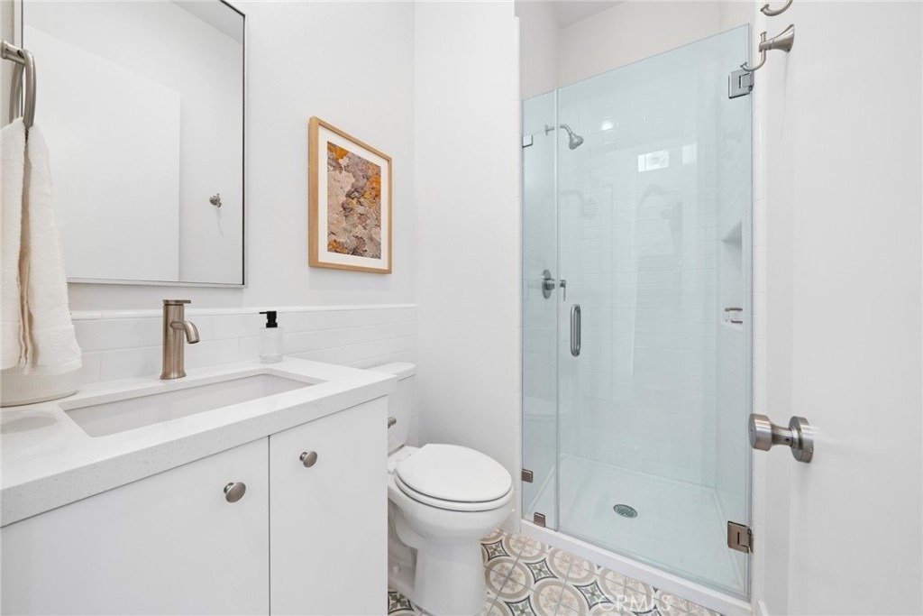 374 Hamilton St - Photo 7