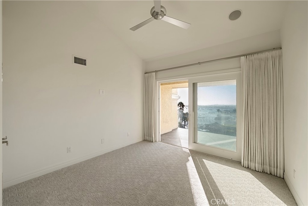 315 Carnation - Photo 4