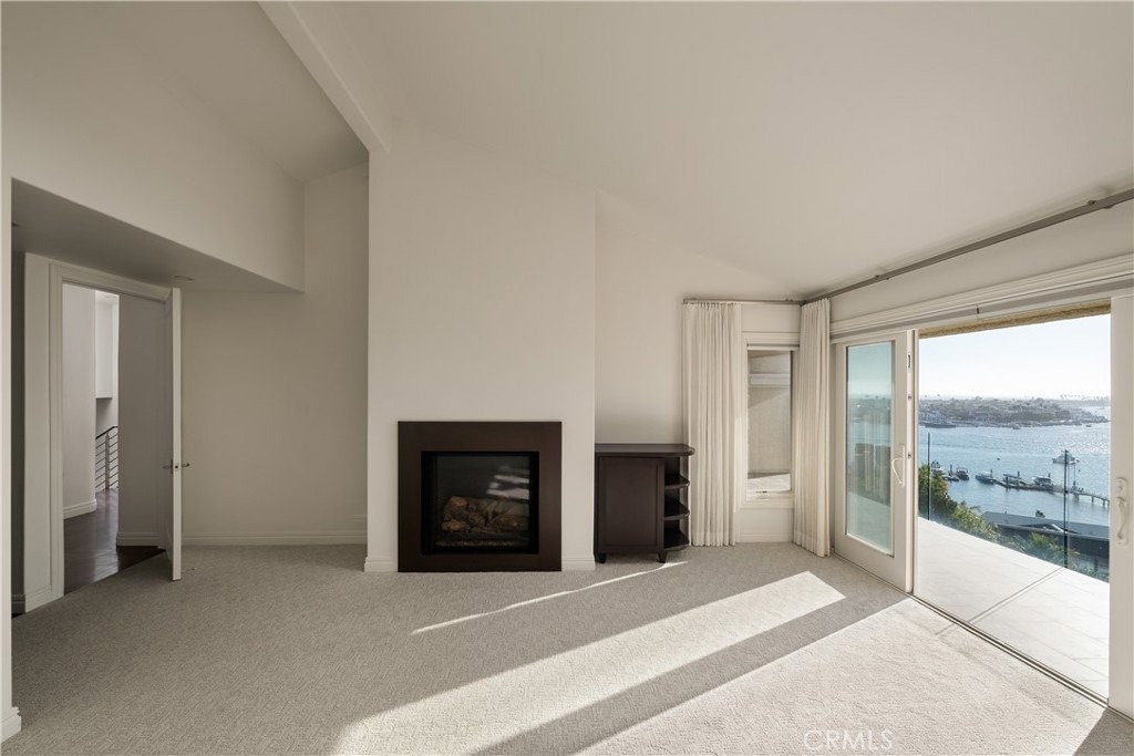 315 Carnation - Photo 3