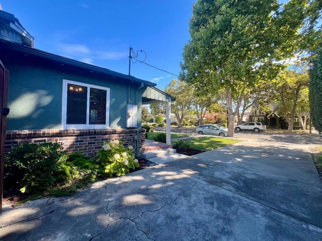 621 S 13th Street - Photo 5