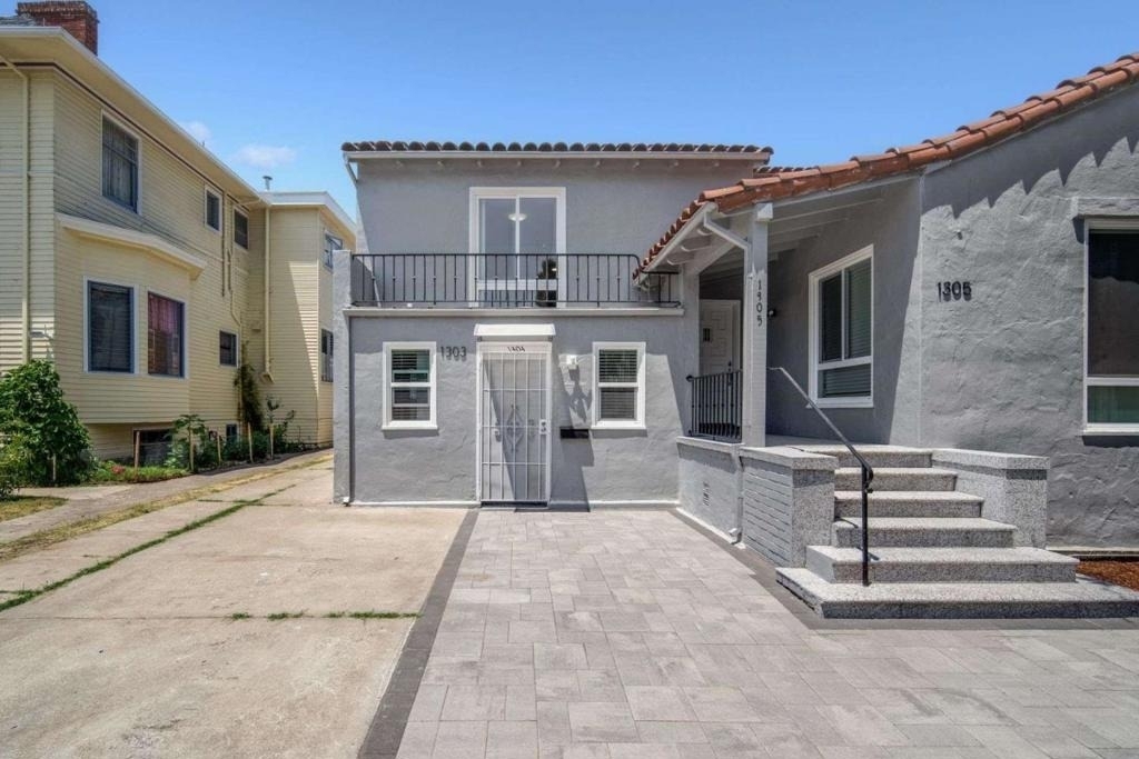 1305 Walnut Street - Photo 1