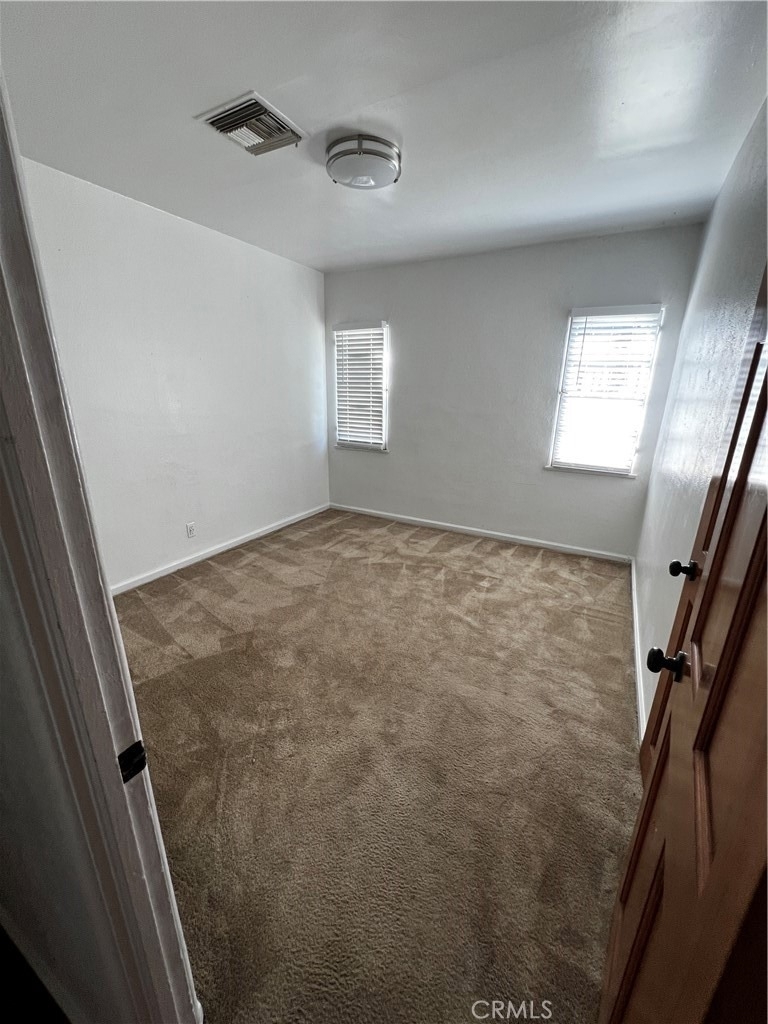 484 W 25th - Photo 17