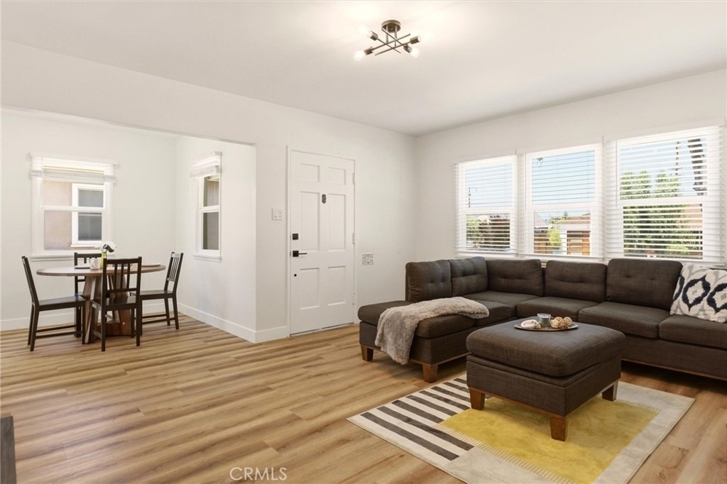 2151 Euclid Avenue - Photo 4