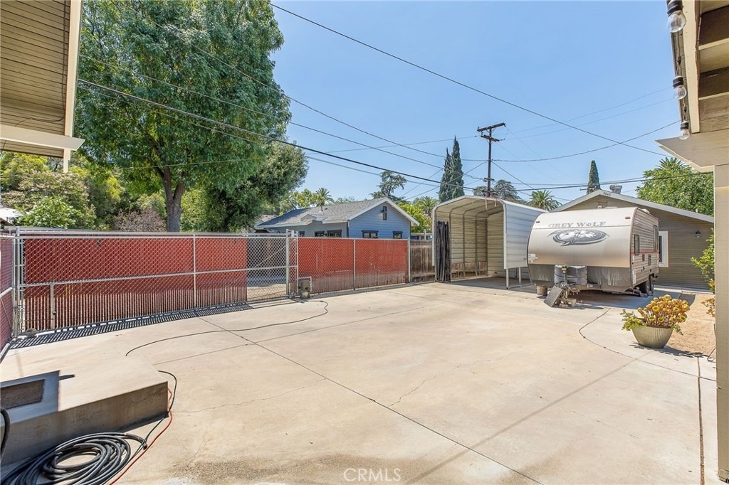 3844 Linwood - Photo 33
