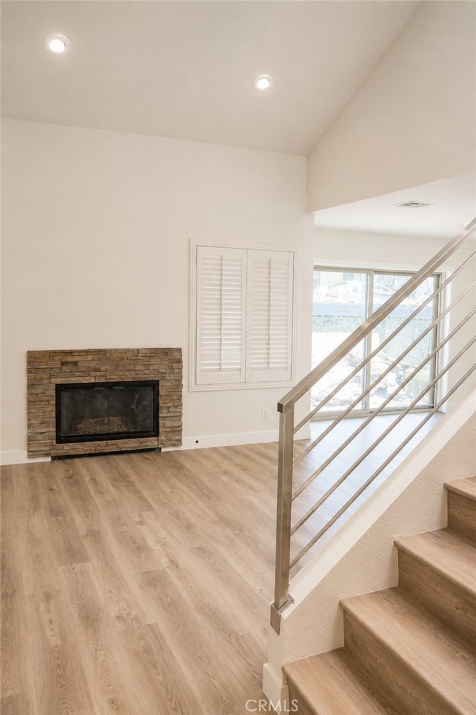 312 Shade Ln - Photo 3