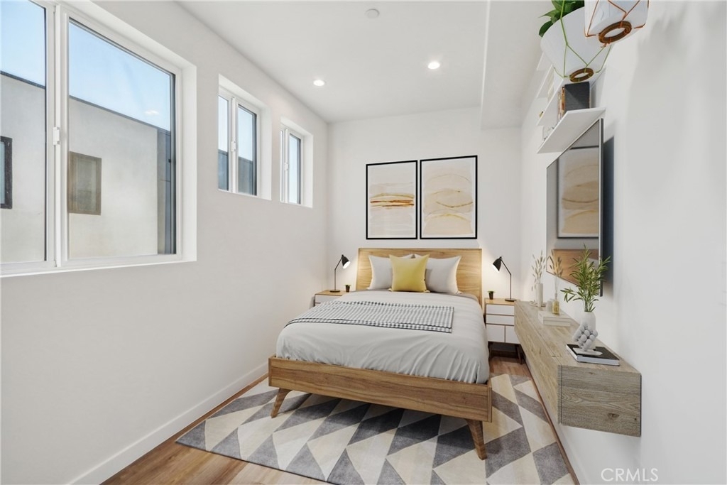 10719 Addison Street - Photo 20