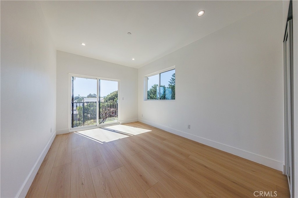 1332 S Longwood Avenue - Photo 28