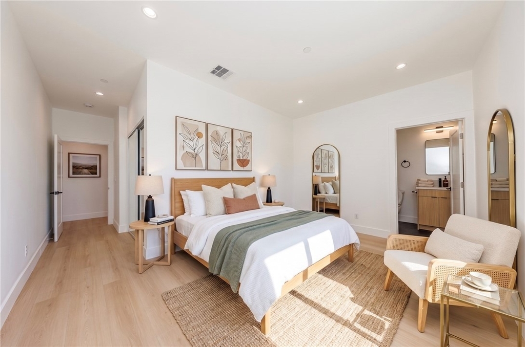 1332 S Longwood Avenue - Photo 3