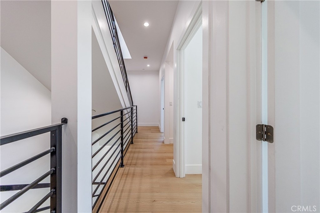 1332 S Longwood Avenue - Photo 26