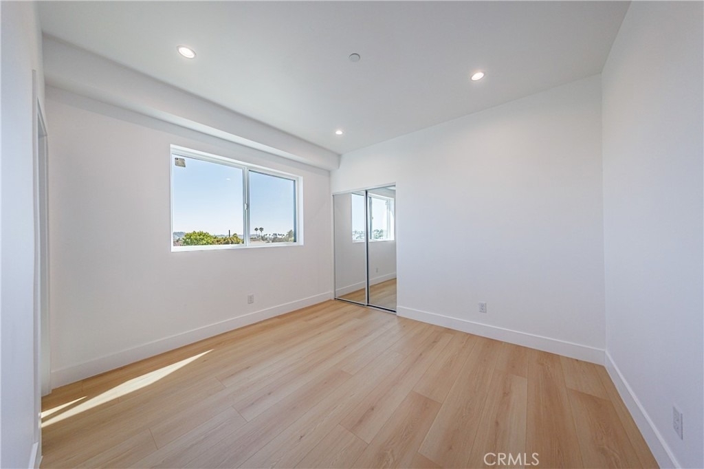 1332 S Longwood Avenue - Photo 41