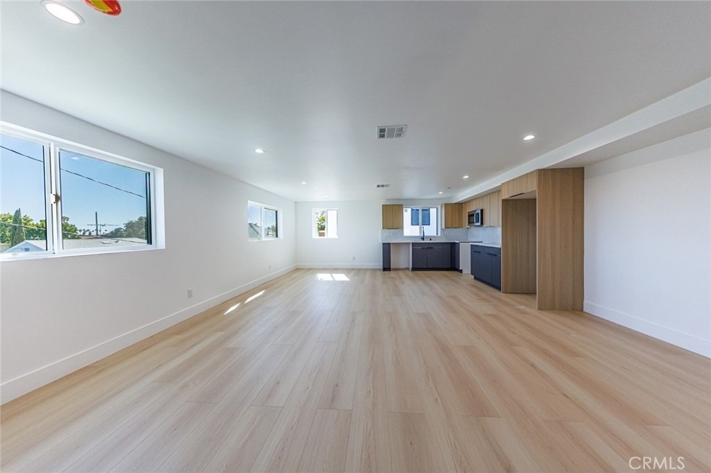1332 S Longwood Avenue - Photo 12