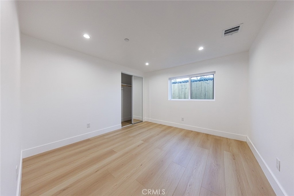 1332 S Longwood Avenue - Photo 8