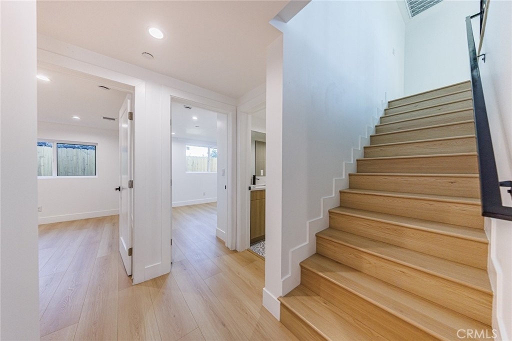 1332 S Longwood Avenue - Photo 7