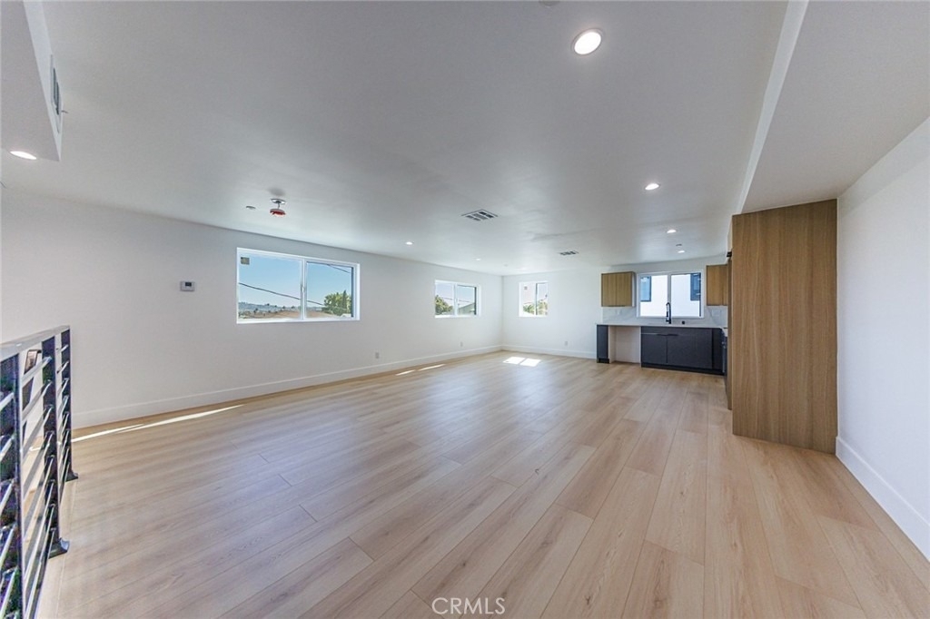1332 S Longwood Avenue - Photo 13
