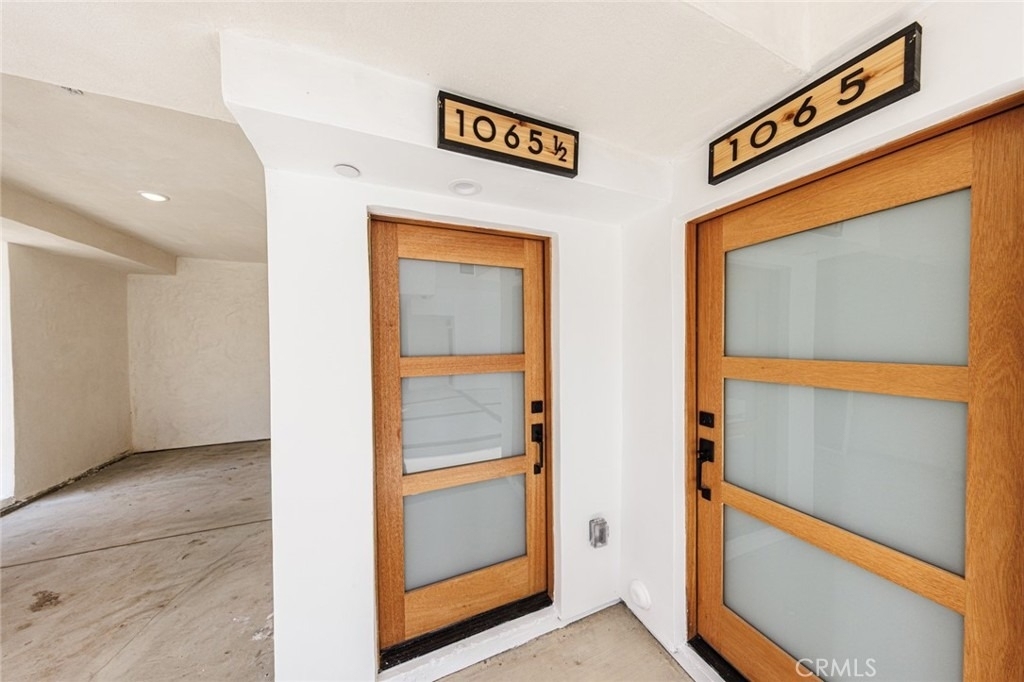 1065 S Corning Street - Photo 8