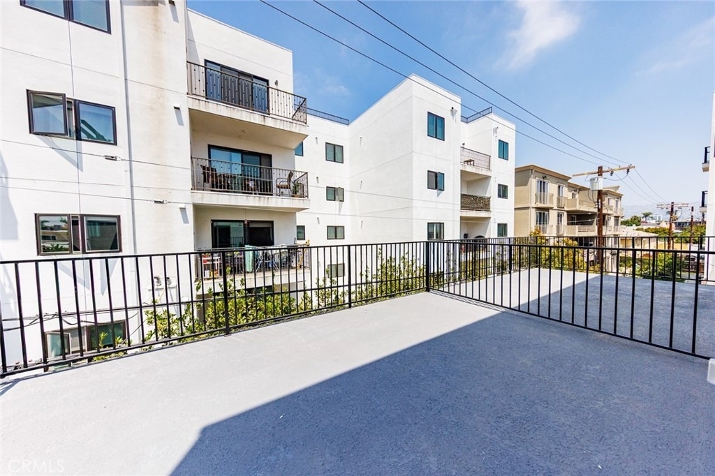 1065 S Corning Street - Photo 25
