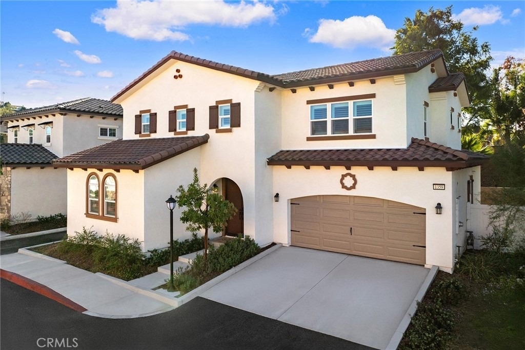 1359 Point Loma - Photo 4