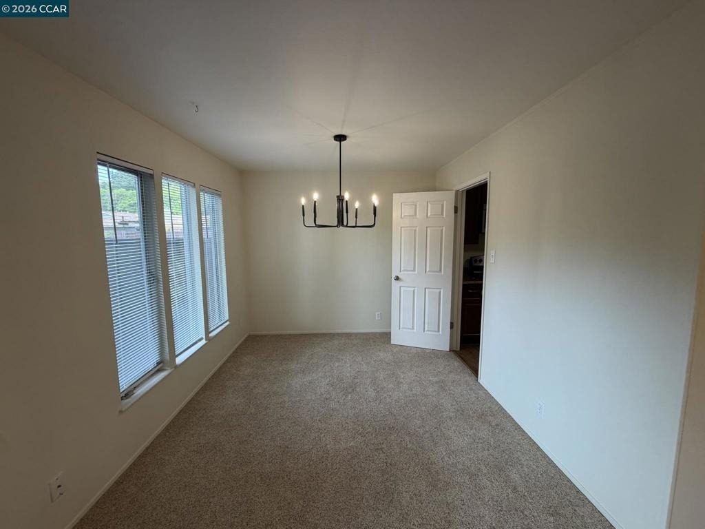 2060 Camel Ln - Photo 3