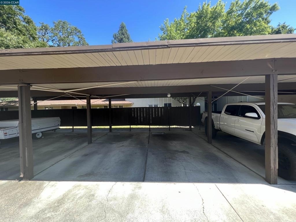 2060 Camel Ln - Photo 28