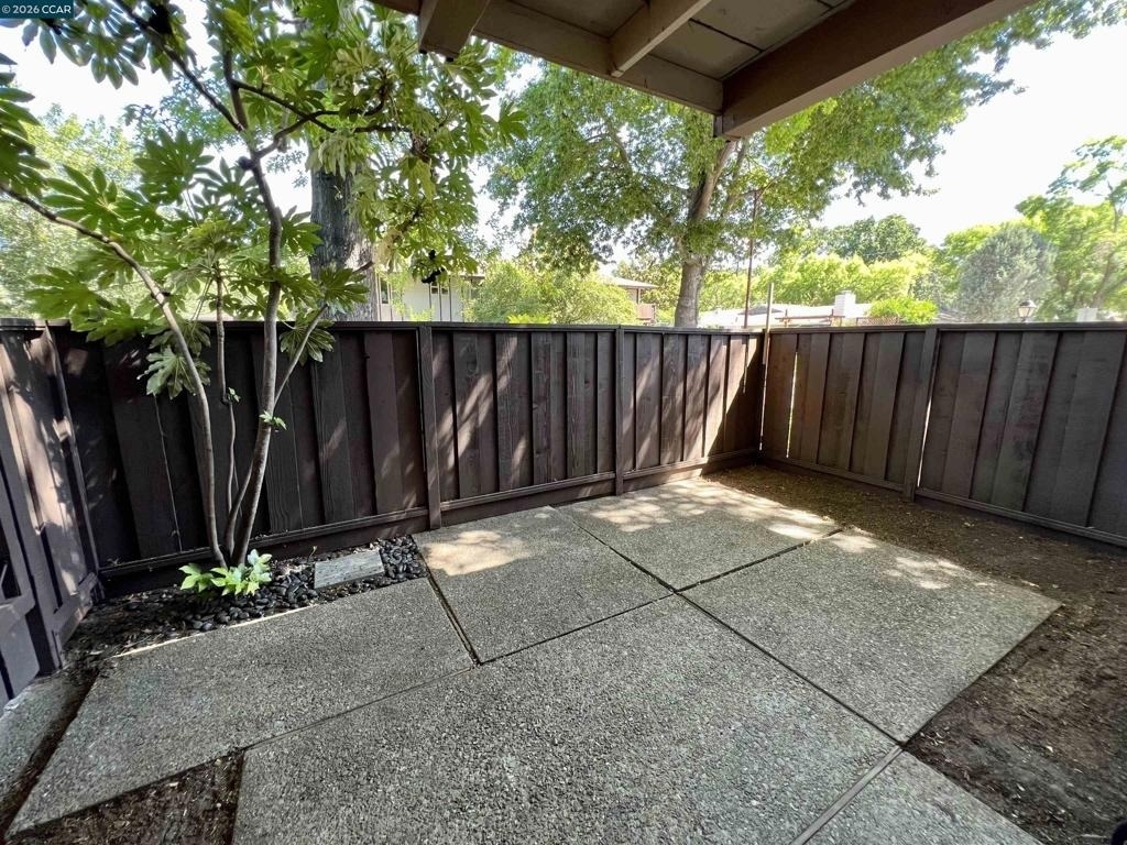 2060 Camel Ln - Photo 16