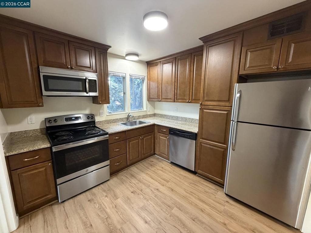 2060 Camel Ln - Photo 10