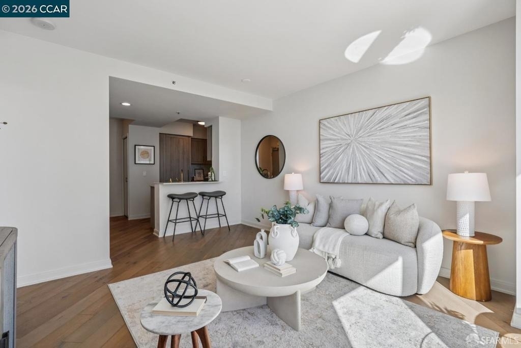 401 Harrison St - Photo 4