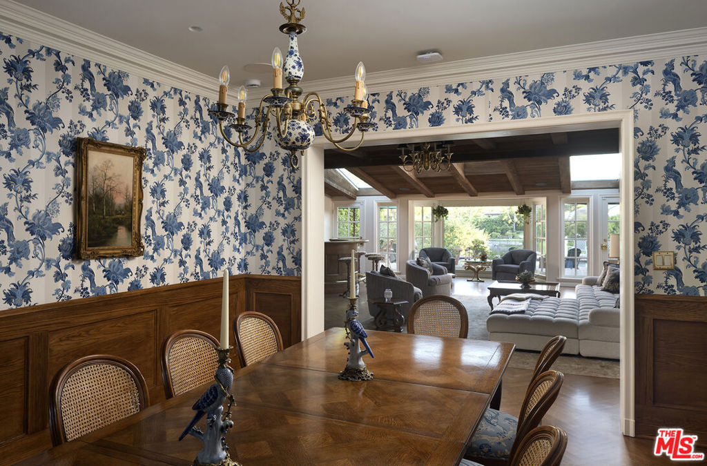 10030 Toluca Lake Avenue - Photo 13