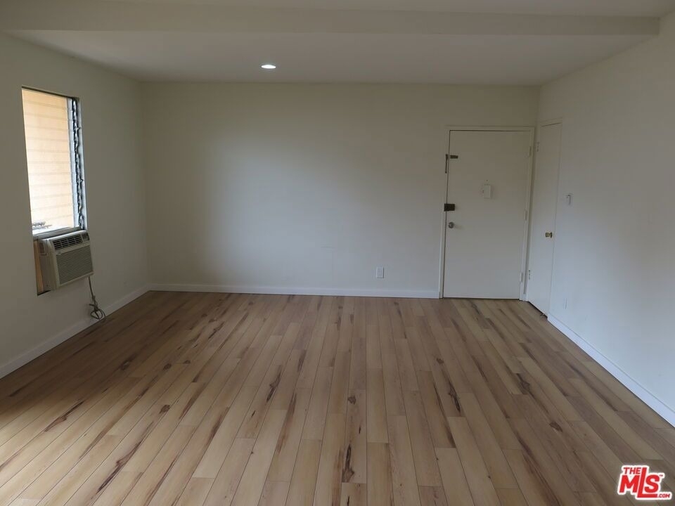 1022 N Croft Avenue - Photo 17