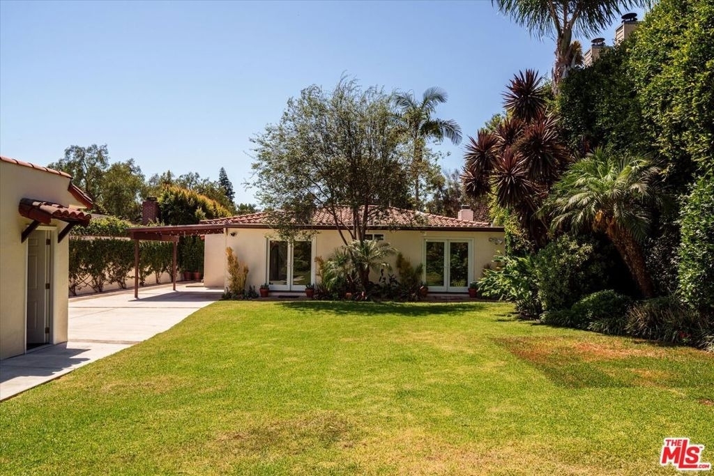 627 26th Street - Photo 33
