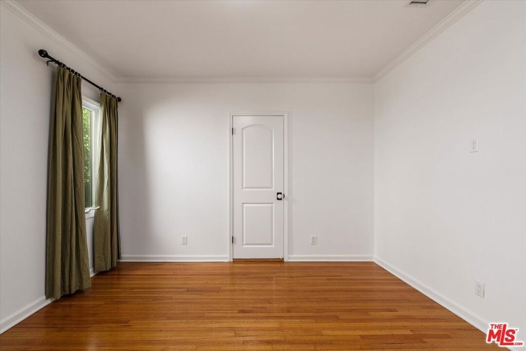 627 26th Street - Photo 25