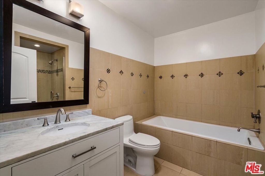 627 26th Street - Photo 26