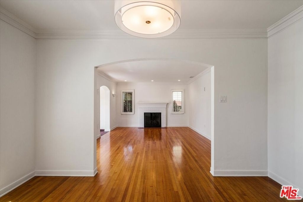 627 26th Street - Photo 4
