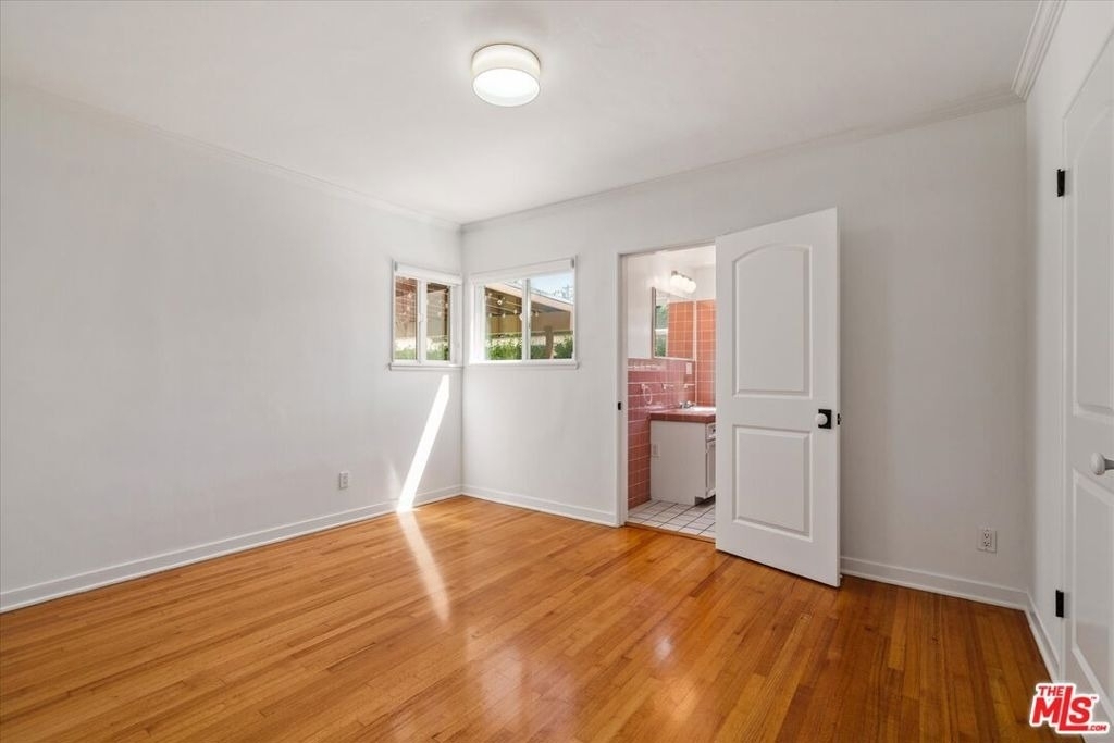 627 26th Street - Photo 16