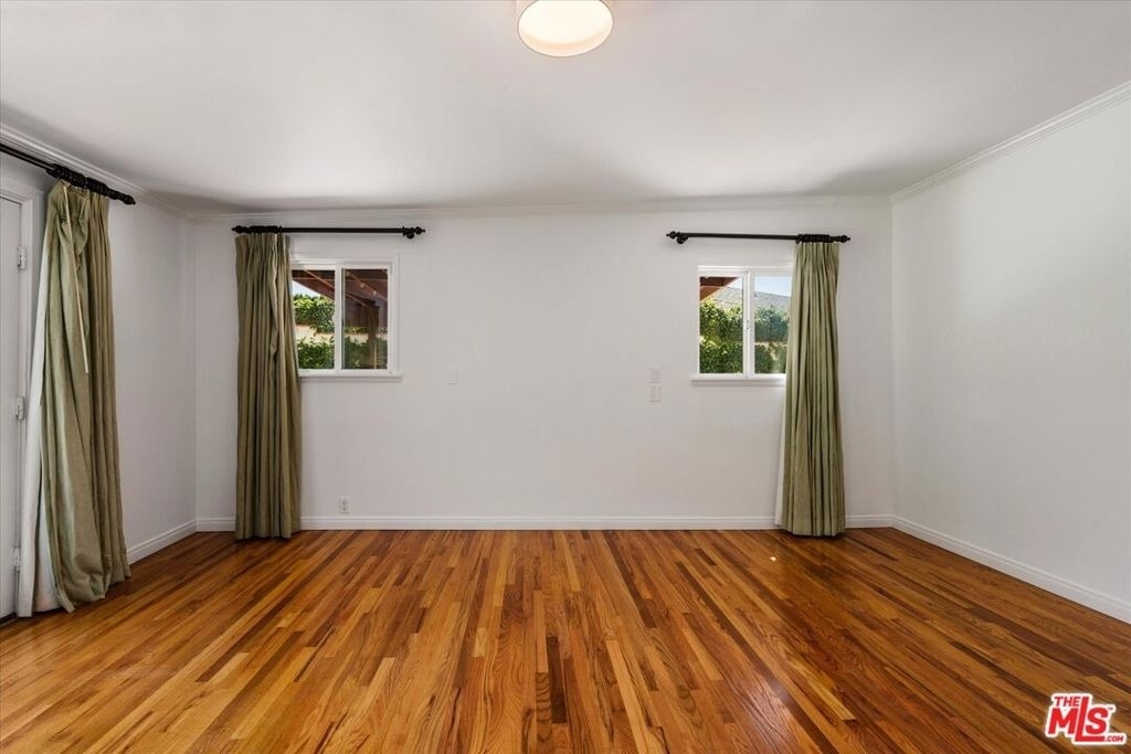 627 26th Street - Photo 15