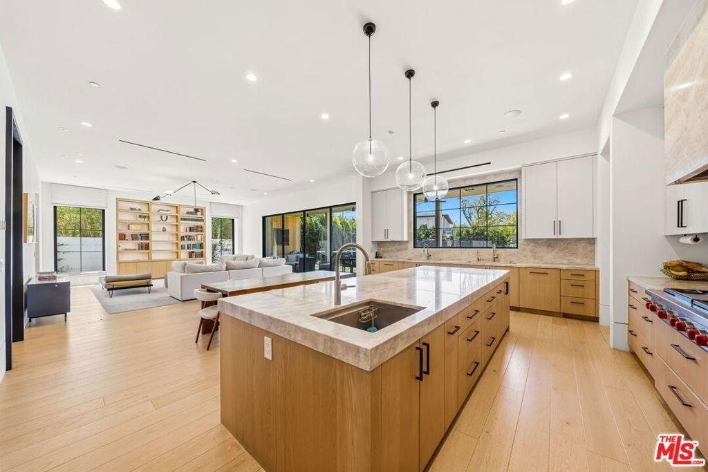 9206 Monte Mar Drive - Photo 12