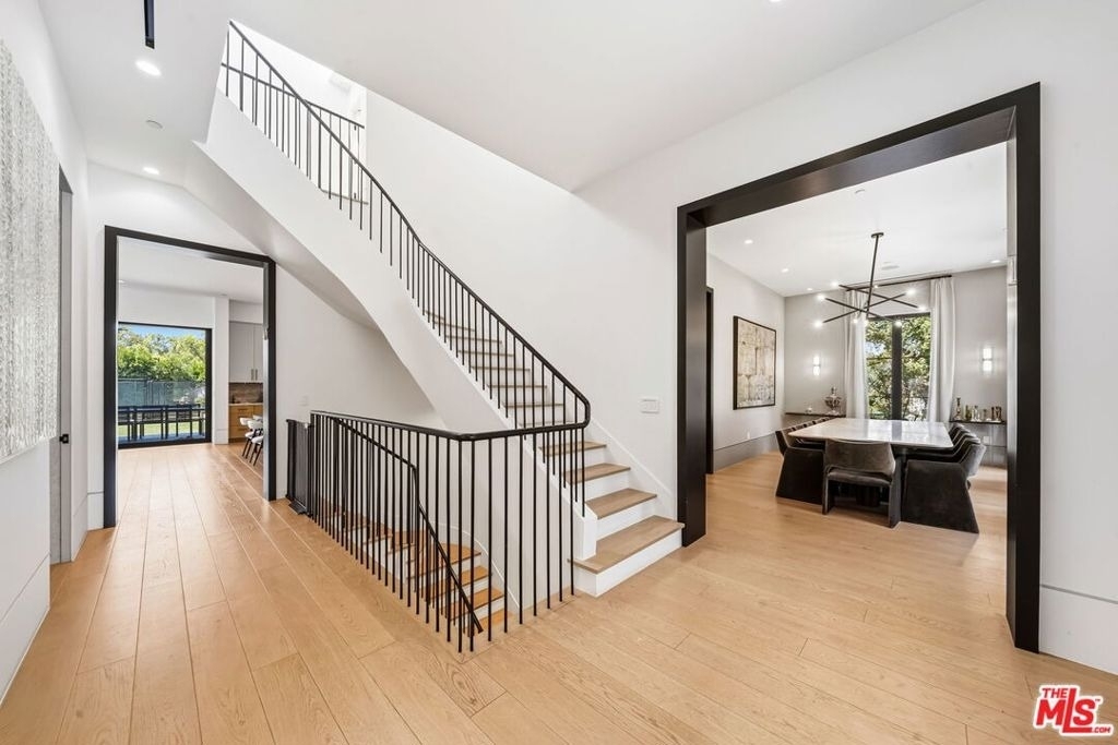 9206 Monte Mar Drive - Photo 2